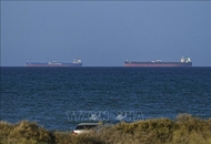 ການ​ປະ​ທະ​ກັນ ​ຢູ່​ຕາ​ວັນ​ອອກ​ກາງ: ປະ​ຊາ​ຄົມ​ສາ​ກົນ ​ຮຽກ​ຮ້ອງ​ຢຸດ​ຕິ​ການ​ປິດ​ລ້ອມ​ຊ່ອງ​ແຄບ​ທະ​ເລ Hormuz