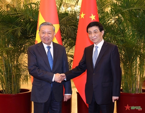 View - 	ថ្នាក់ដឹកនាំចិនជួបពិភាក្សាការងារជាមួយលោក To Lam អគ្គលេខាបក្ស ប្រធានរដ្ឋវៀតណាម