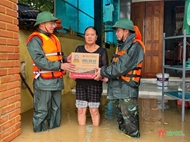 ខិតខំប្រឹងប្រែងដើម្បីជួយប្រជាជនជម្នះពុះពារការខូចខាតដោយសារទឹកជំនន់