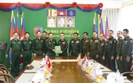 បញ្ជាការដ្ឋានកងទ័ពការពារព្រំដែន​ កងទ័ពប្រជាជនវៀតណាម ទៅសួរសុខទុក្ខ និងជូនពរឆ្នាំថ្មីជូនចំពោះកងកម្លាំងប្រដាប់អាវុធកម្ពុជា