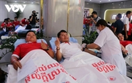 ប្រជាជនវៀតណាមជាច្រើនចូលរួមក្នុងកម្មវិធីបរិច្ចាគឈាមមនុស្សធម៌របស់ Viettel កម្ពុជា