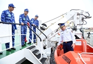 ត្រួតពិនិត្តនាវា CSB 8004 ត្រៀមបំពេញទស្សនកិច្ច និងធ្វើការជាមួយកម្លាំងការពារឆ្នេរសមុទ្រជប៉ុន