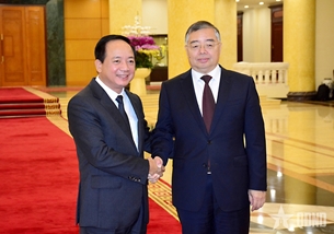 លោក Trinh Van Quyet ជួបពិភាក្សាជាមួយប្រធានគណៈឃោសនាមជ្ឈិមបក្សកុម្មុយនិស្តចិន