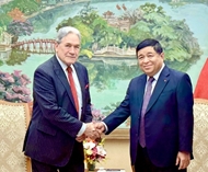 លោក Nguyen Chi Dung ឧបនាយករដ្ឋមន្ត្រី ទទួលជួបលោក Winston Peters រដ្ឋមន្ត្រីការបរទេសនូវែលសេឡង់