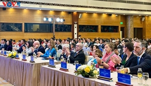 ធ្វើឱ្យប្រទេសវៀតណាមក្លាយជាគំរូដើម្បីកុមារ និងសិទ្ធិកុមារនៅក្នុងតំបន់ និងលើពិភពលោក