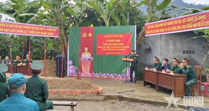 បញ្ជាការដ្ឋានយោធាក្រុងដាណាំងបានដាក់ពង្រាយកម្មាភិបាល យុទ្ធជន និងកងជីវពលជិត ៥០០ នាក់ដើម្បីជួយប្រជាជនសាងសង់ផ្ទះឡើងវិញ