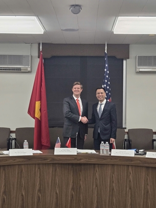 វៀតណាម និងសហរដ្ឋអាមេរិក ជំរុញកិច្ចសហប្រតិបត្តិការនយោបាយ ការពារជាតិ និងសន្តិសុខនៅក្នុងកិច្ចសន្ទនាលើកទី១៤