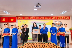 ទីក្រុងហូជីមិញលើកសរសើរនិស្សិត និងសិក្ខាកាមឡាវ និងកម្ពុជា