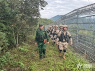 ការល្បាតទ្វេភាគីនៅតាមព្រំដែនគោកវៀតណាមនិងចិន