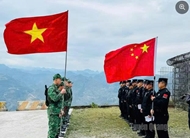 ធ្វើការយាមល្បាតអនុវត្តច្បាប់នៅតាមព្រំដែនវៀតណាម-ចិន