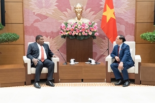 ជំរុញបន្ថែមទៀតនូវទំនាក់ទំនងសហប្រតិបត្តិការរវាងវៀតណាម និង IPU