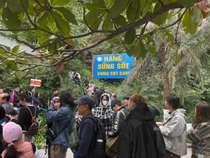 ខេត្ត Quang Ninh ទាក់ទាញភ្ញៀវទេសចរជាច្រើននៅដើមឆ្នាំ