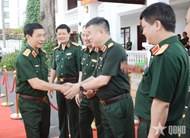 អគ្គស្នងការដ្ឋាននយោបាយរៀបចំពិធីជួបសំណេះសំណាលជាមួយស្ថាប័ន និងអង្គភាពនានានៅទីក្រុងហូជីមិញ