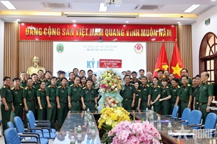 ស្ថាប័ននិងអង្គភាពនានាអបអរសាទរទិវាគ្រូពេទ្យវៀតណាម