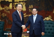 លោក Pham Minh Chinh នាយករដ្ឋមន្ត្រី ទទួលជួបប្រធានក្រុមប្រឹក្សាគណៈកម្មការសេដ្ឋកិច្ចអឺរ៉ាស៊ី