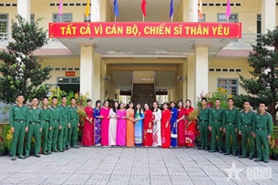 សមាគមនារីនៃបញ្ជាការដ្ឋានយោធាខេត្ត Tay Ninh ឆ្លើយតបទៅនឹង "សប្តាហ៍អាវផាយវៀតណាម"