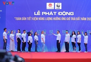 យុវជនវៀតណាមឆ្លើយតបយ៉ាងសកម្មចំពោះទិវាម៉ោងផែនដីឆ្នាំ២០២៦