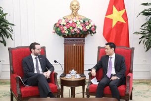 ការបង្កើតកម្លាំងចលករដើម្បីជំរុញកិច្ចសហប្រតិបត្តិការអាស៊ាន-អង់គ្លេស ក្នុងដំណាក់កាលថ្មី