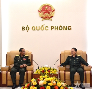 កិច្ចសហប្រតិបត្តិការការពារជាតិ វៀតណាម-ឡាវ សម្រេចបានលទ្ធផលលេចធ្លោជាច្រើន