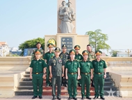 បញ្ជាការដ្ឋានទីក្រុងហូជីមិញ ជូនពរឆ្នាំថ្មីនៅតំបន់ប្រតិបត្តិការសឹករងកំពង់ធំ