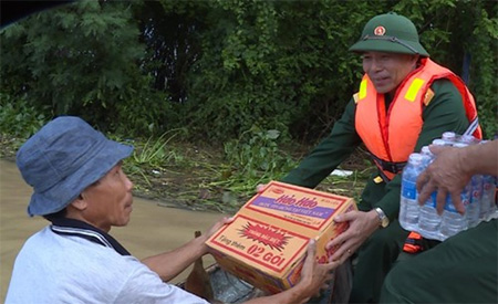 Over 1,200 troops help locals overcome flood consequences