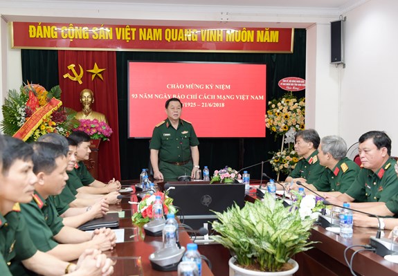 Various activities celebrate Vietnam Revolutionary Press Day