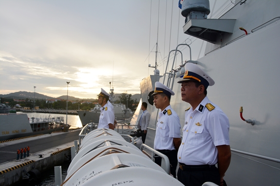 Vietnamese frigate departs for Russia