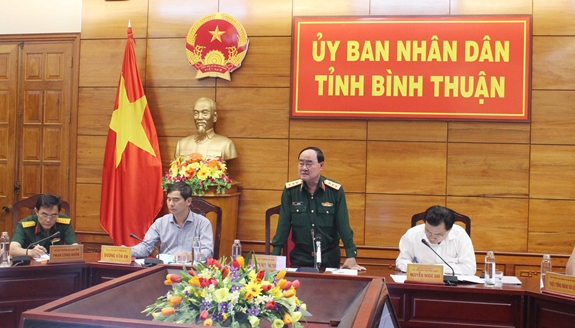 Defense mission inspects construction of Phan Thiet Airport project