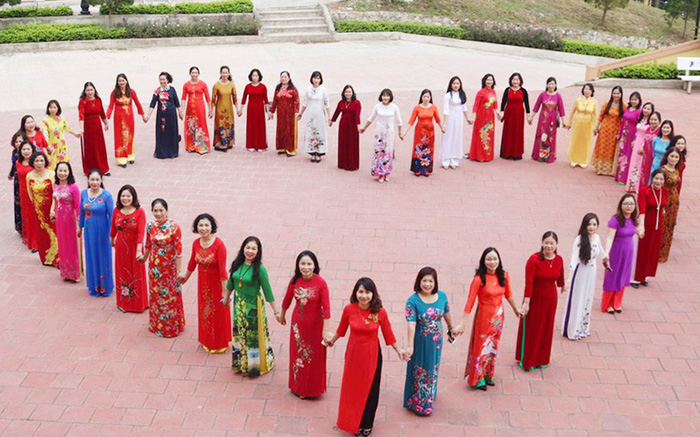 Promoting ao dai culture must truly have love and passion! 