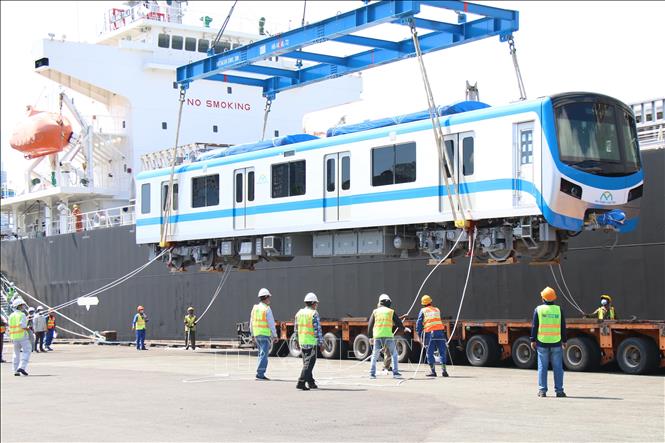 HCM City receives two more trains of Metro Line No.1