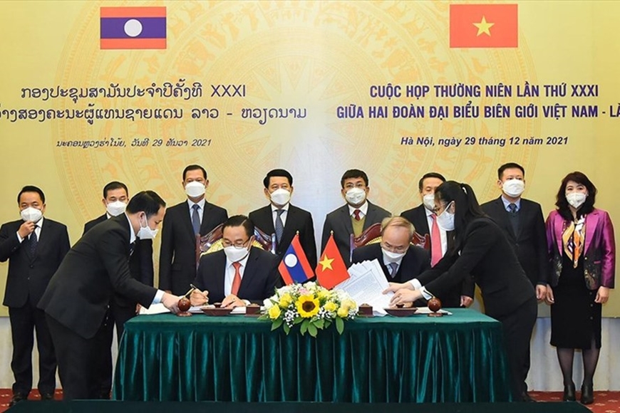 Vietnam and Laos enhance cooperation in managing borderline