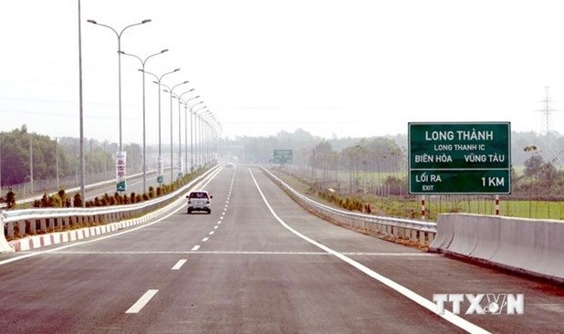 HCM City to prioritize major transport projects serving regional ...