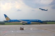 Vietnam Airlines increases, resumes flights linking with Japan, RoK