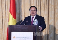 PM urged U.S. businesses to invest in tourism and trade in Vietnam