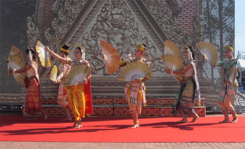 A Look At Khmer Ethnic Groups Dance Art