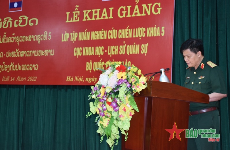 Refresher course on military strategy studies opened for Lao officers