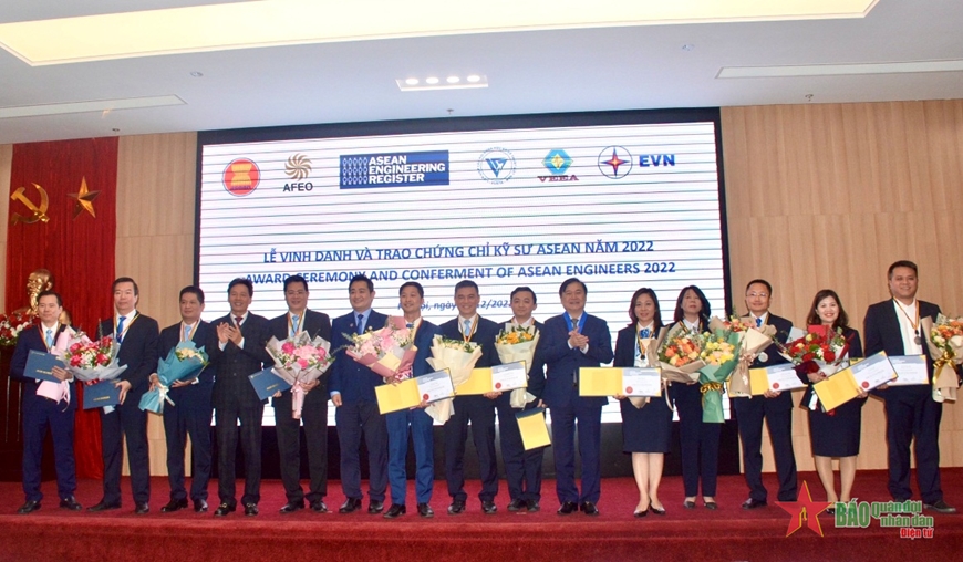 Over 100 Vietnamese engineers recognized with ASEAN certificate