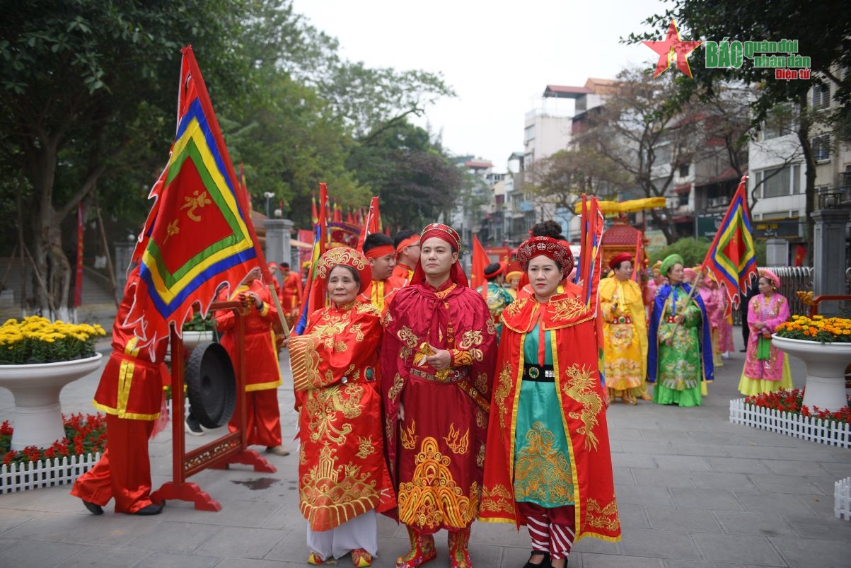 Festival marks Ngoc Hoi - Dong Da victory