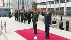 Vietnam, Republic of Korea Foster Defense Cooperation