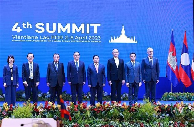 Vietnam Resolved To Join Effort In Addressing Challenges In Mekong ...