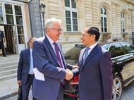 Vietnam attaches importance to comprehensive relations with France: Foreign Minister