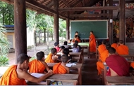 Soc Trang’s Solidarity Association of Patriotic Buddhist Monks joins hands to care for people
