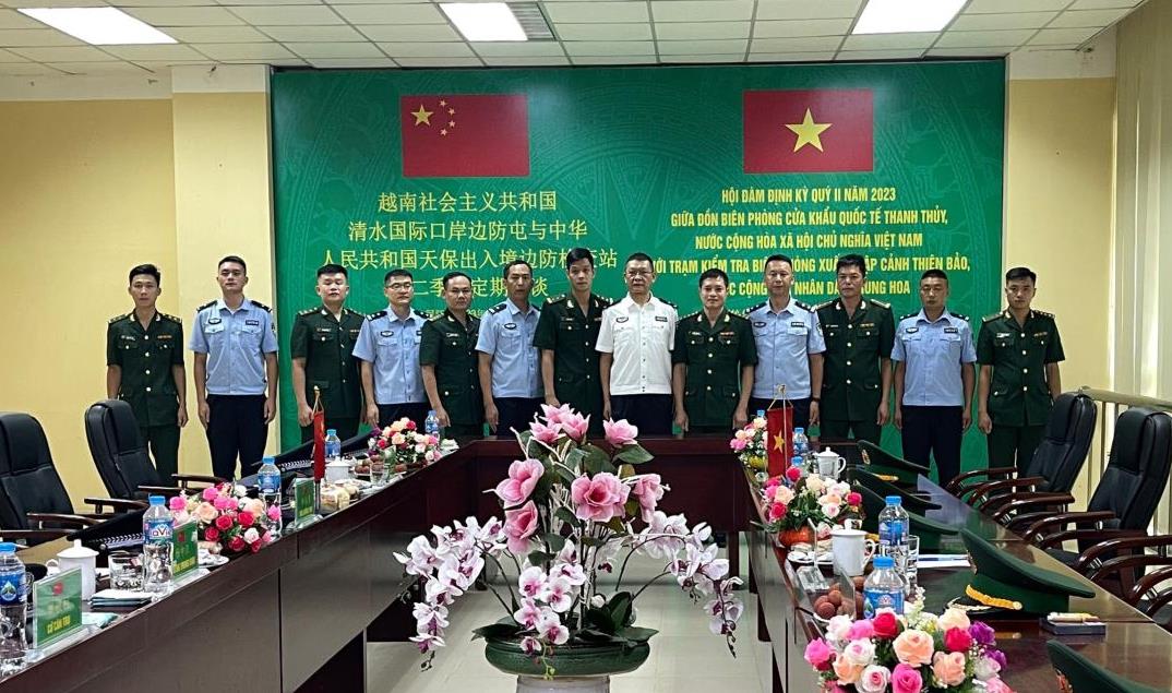 Border guard forces of Vietnamese, Chinese provinces promote cooperation