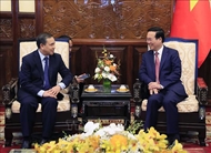 President hails Lao support for Vietnam