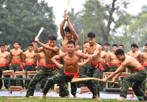 Commando Corps meets with press agencies