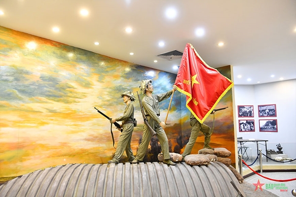 NGÀY 1: HÀ NỘI – ĐIỆN BIÊN (ĂN TỐI)