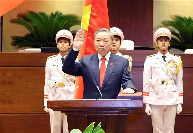 General To Lam becomes new State President