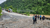 No information about Vietnamese casualties in Nepal landslide