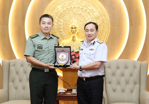 https://admiral-si.org/
