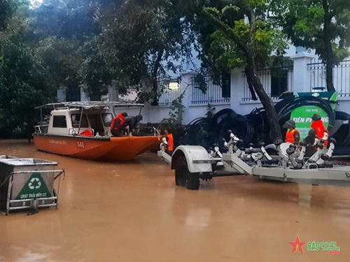 GS deputy chief inspects work of overcoming flood consequences in Yen Bai